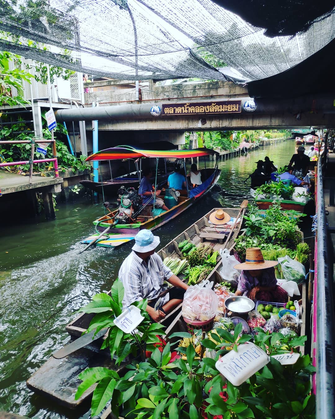 best floating markets in Bangkok