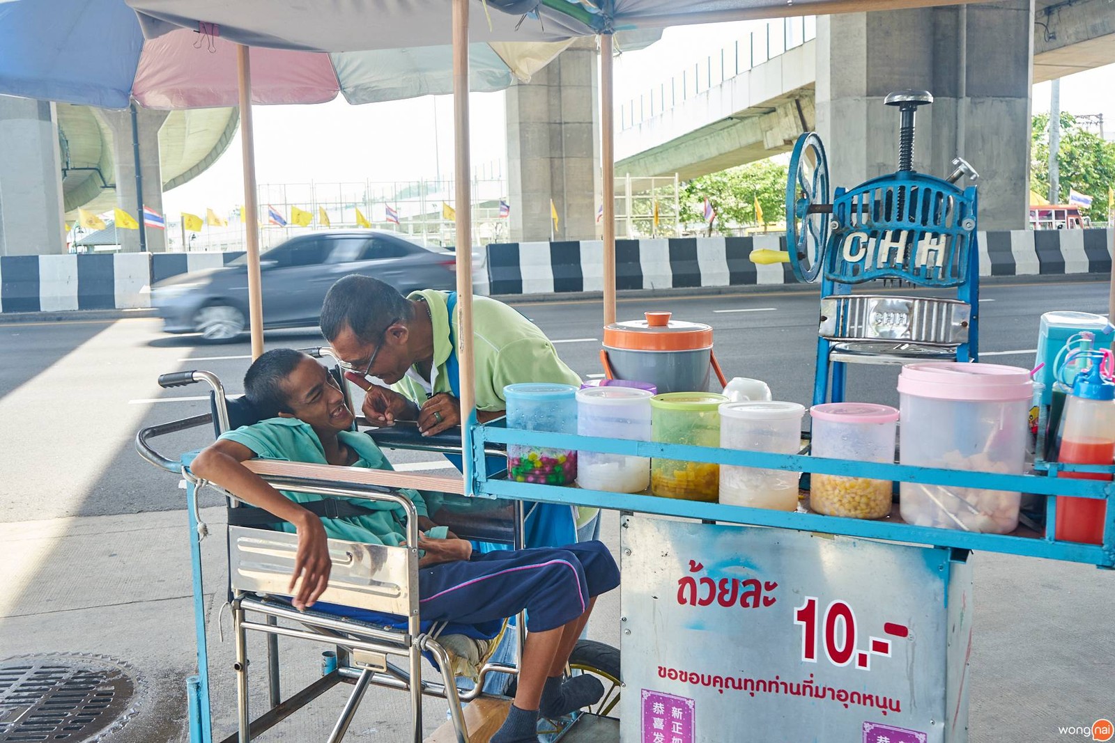 Uncle Dam 10 Baht Shaved Ice