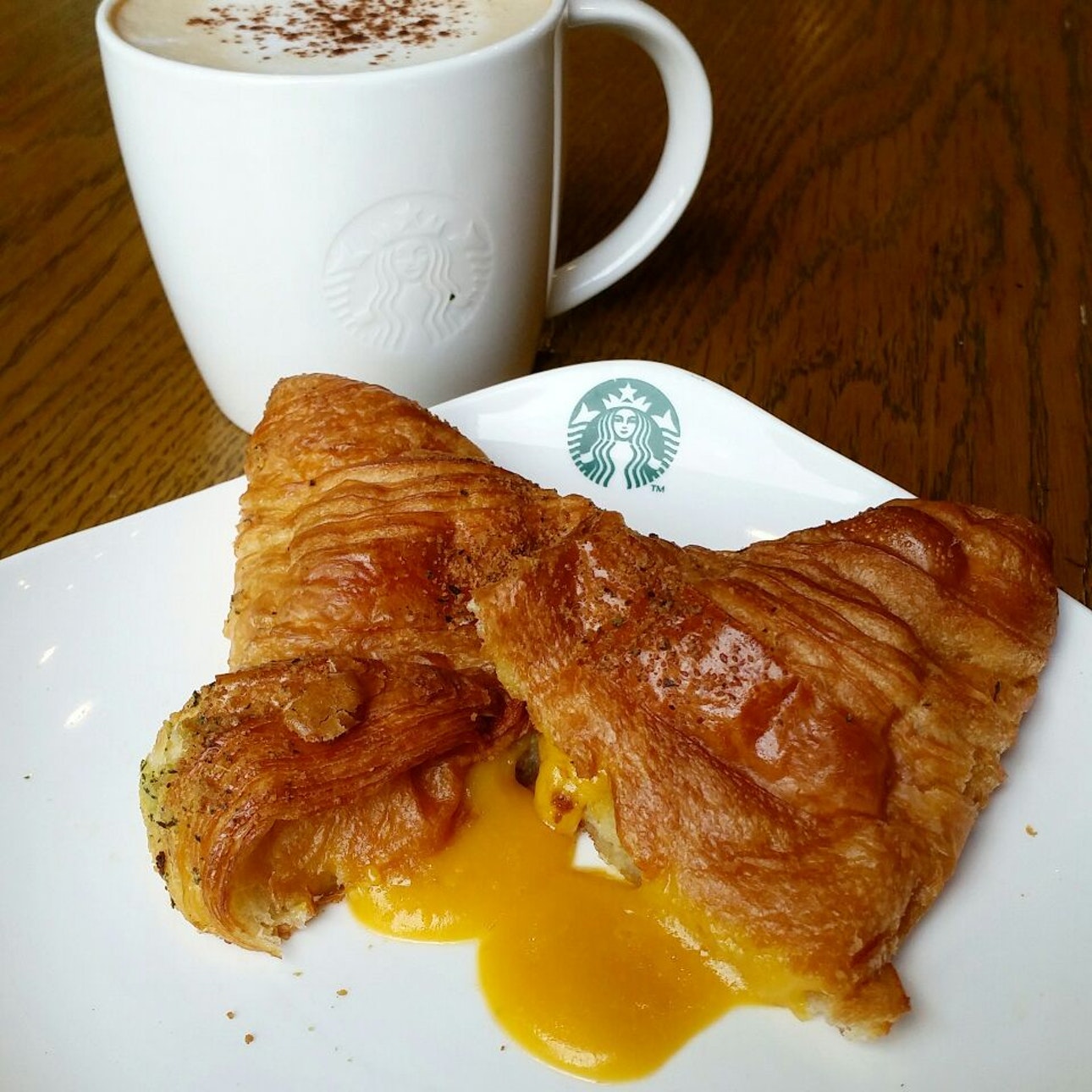 Starbucks Thailand Salted Egg Lava Croissant