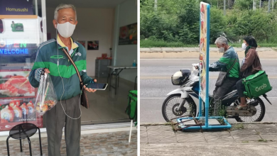Photo of Elderly Couple Becomes GrabFood Riders To Avoid Being A Burden To Their Family