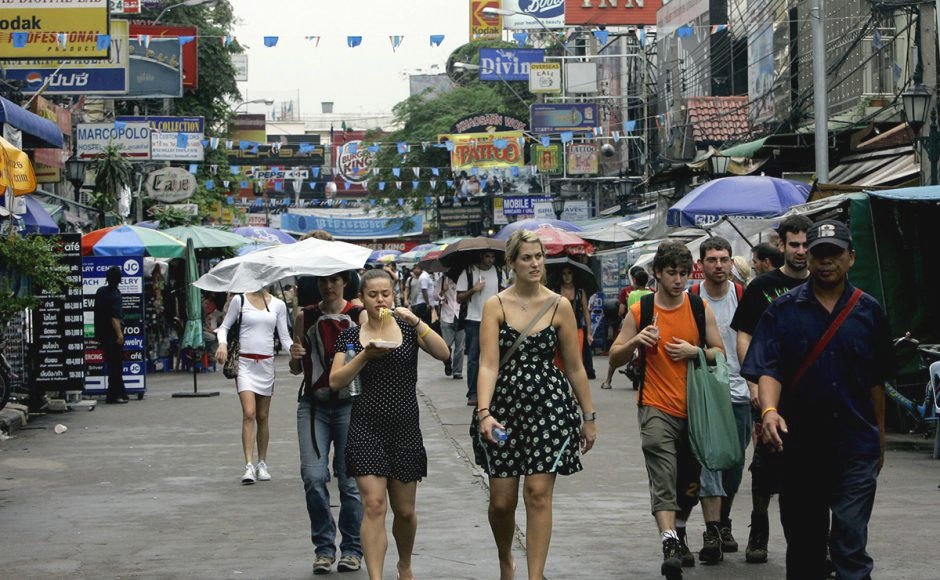 Thailand Plans On Allowing Entry For These 7 Groups Of Foreigners