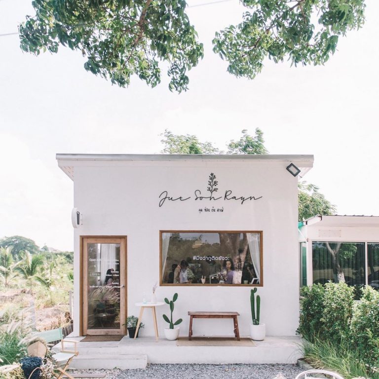 8 Stunning MUJI-Liked Cafes To Visit In Bangkok For A Minimal Instagram ...