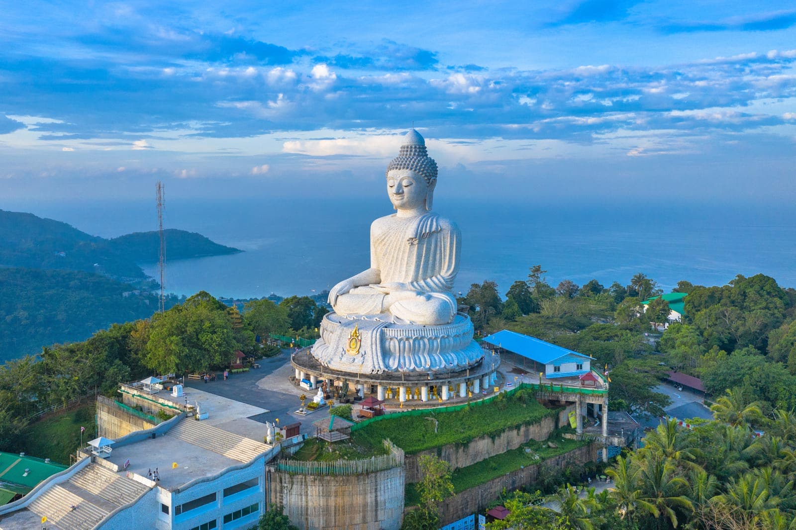 10 Best Things To Do In Phuket To Make The Most Out Of Your Island Trip